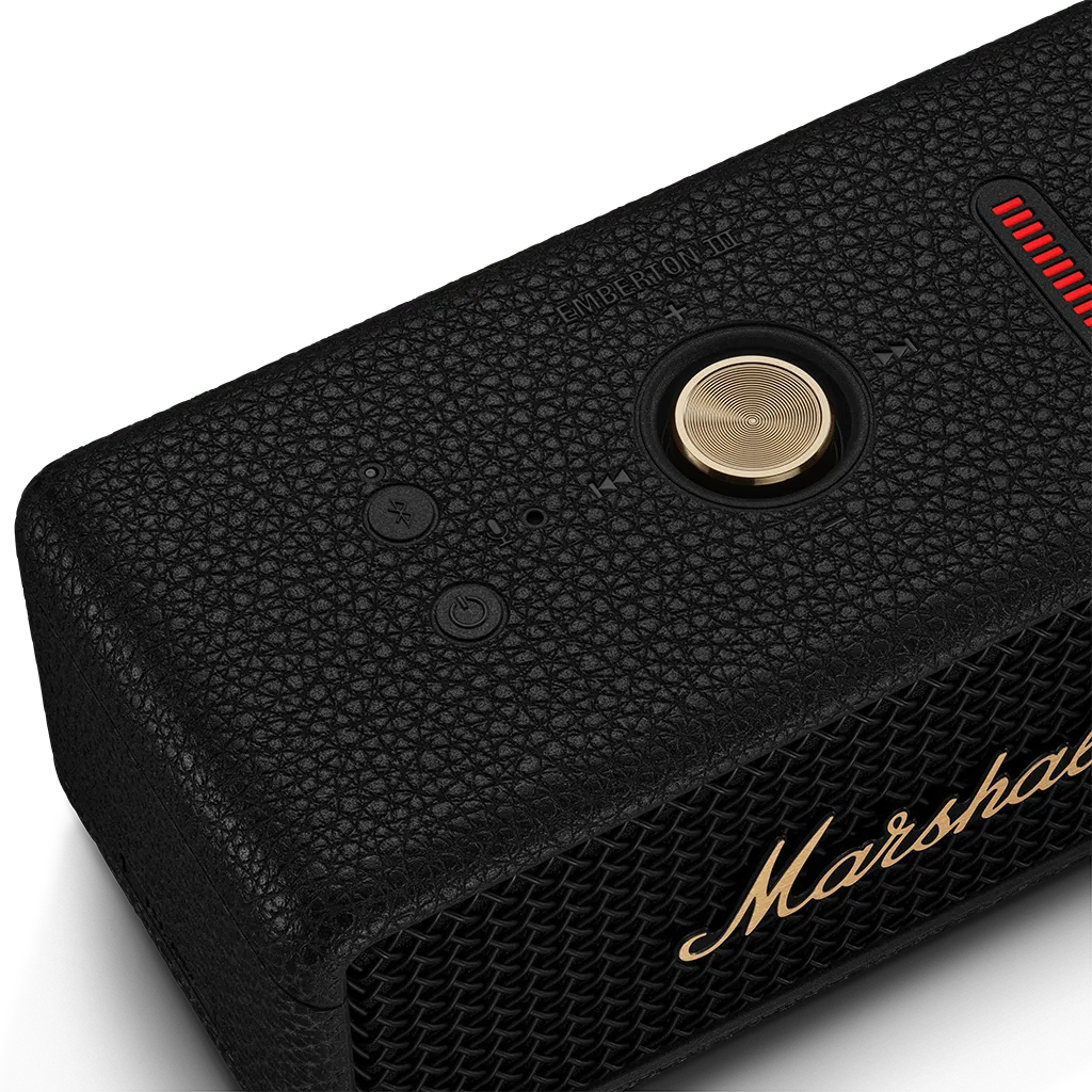 Marshall Emberton III: ВГРАДЕН МИКРОФОН