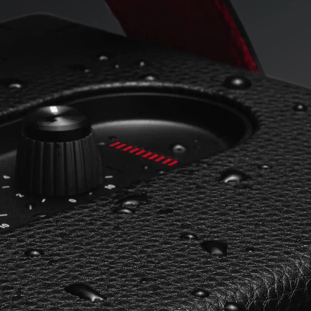 Marshall Tufton  е клас IPX2 клас на водоустойчивост